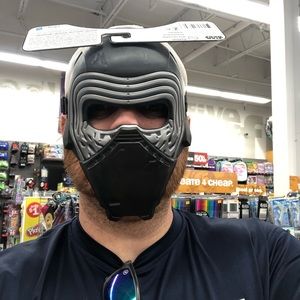 Meet your Posher, Kyle